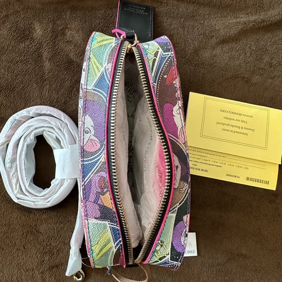 Rescuers Down Under Disney Dooney crossbody - Picture 6 of 6